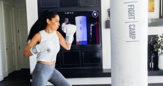 woman boxing